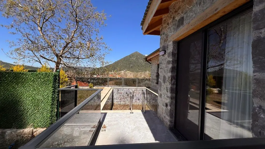 Home in Uzumlu